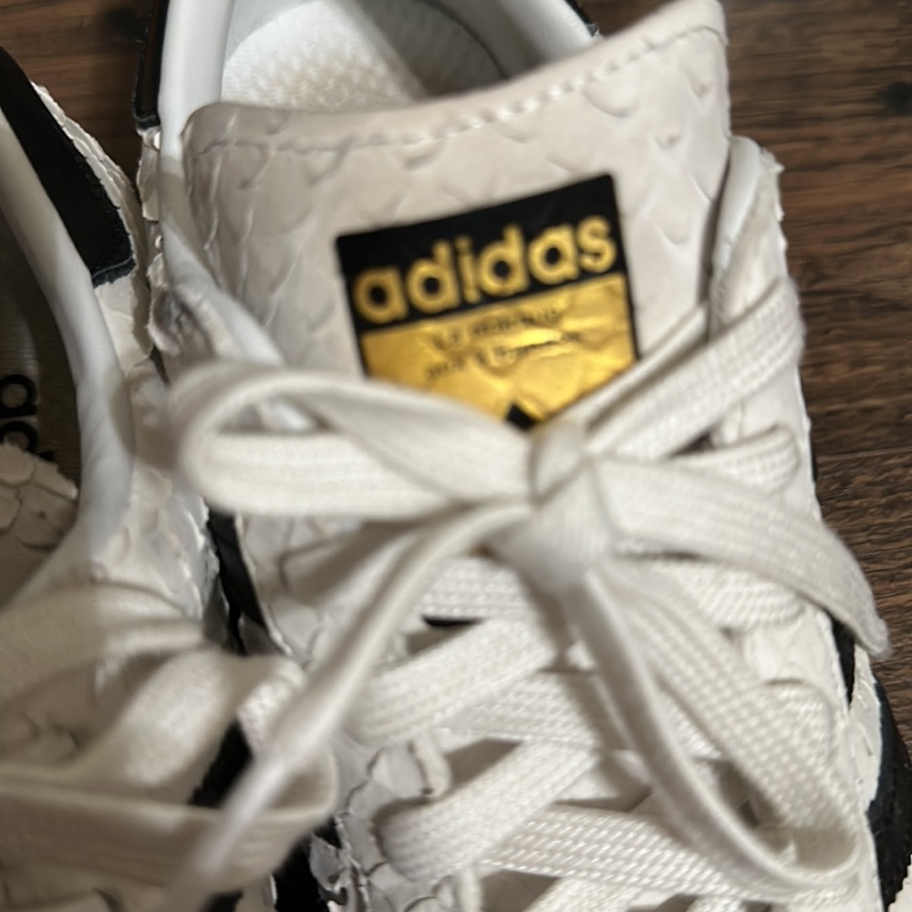 Adidas Superstar '80s Classic Snake-Cut Sneaker, White/Black size 8 - Picture 7 of 8